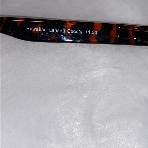 DKNY +1.5 Sunglasses/ Readers New! - Picture 6 of 7